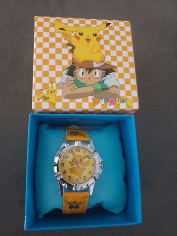 Coffret montre enfant aiguilles pokemon pikachu