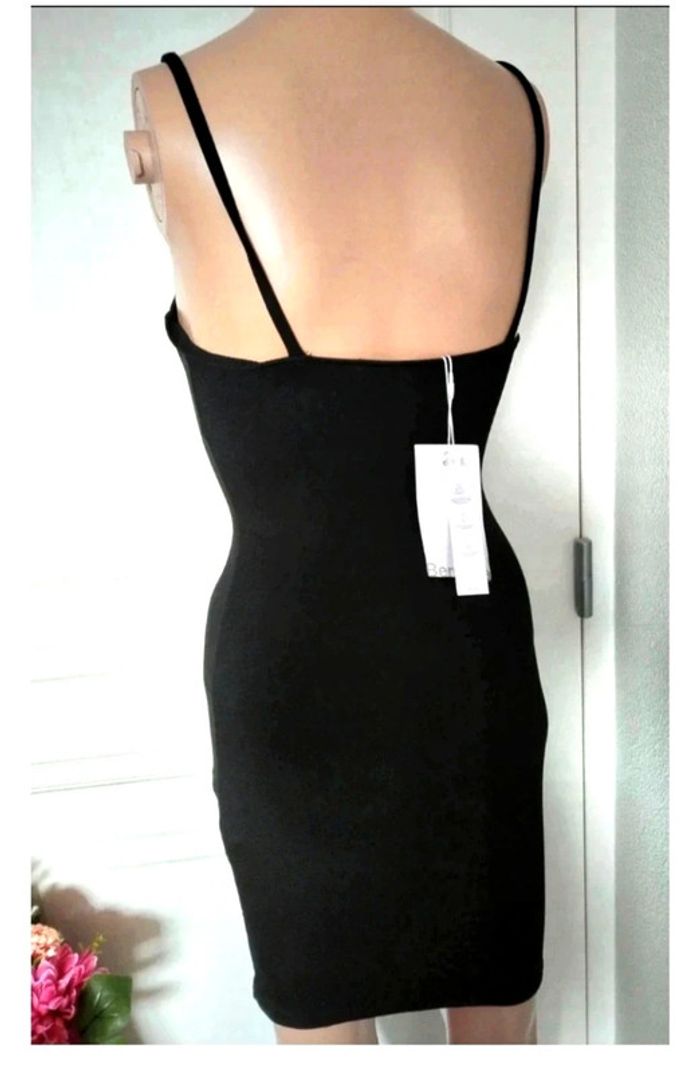 Robe noire moulante bershka taille xs neuve - photo numéro 5