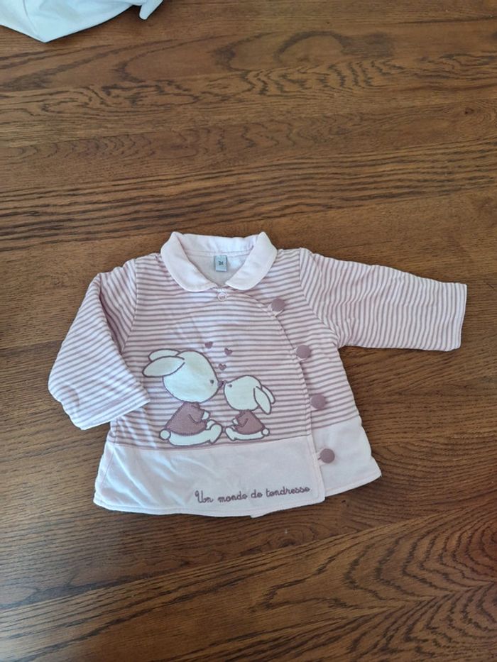 Petite veste matelassé "Un Monde de Tendresse"