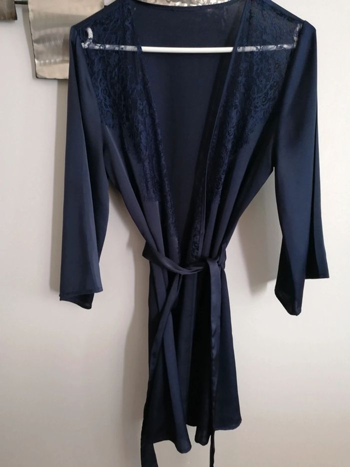 Déshabiller bleu avec dentelle Etam taille S - photo numéro 4