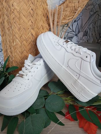 T: 33 ,Nike Air force one