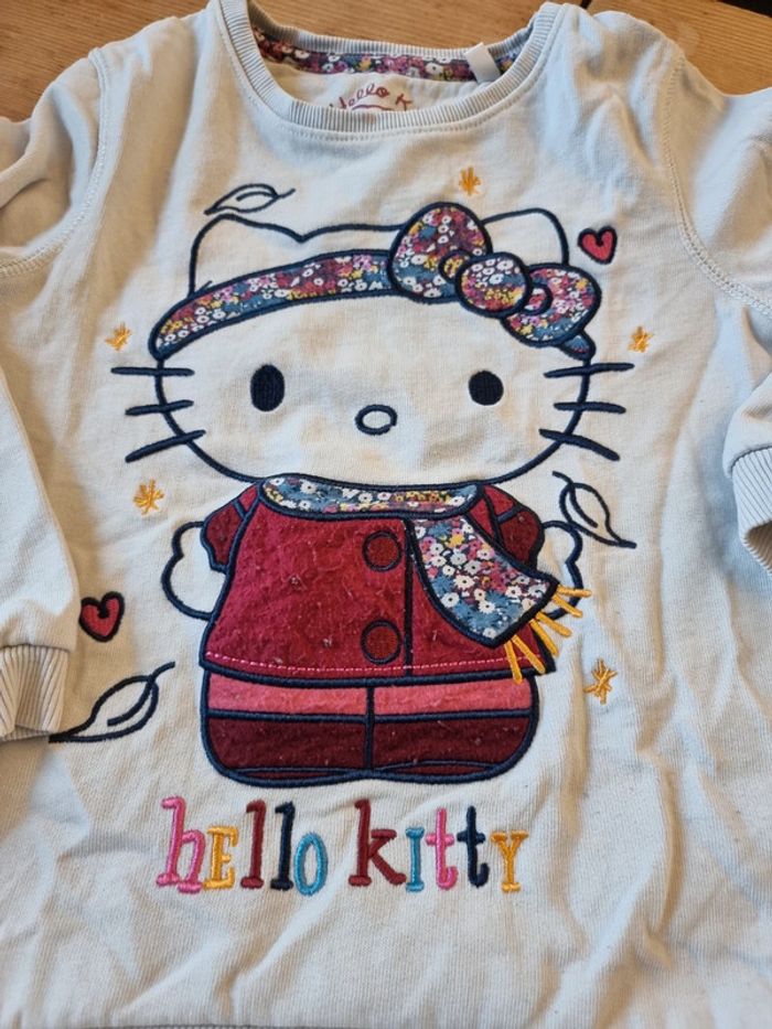 1 tee shirt et 1 sweat hello kitty - photo numéro 3