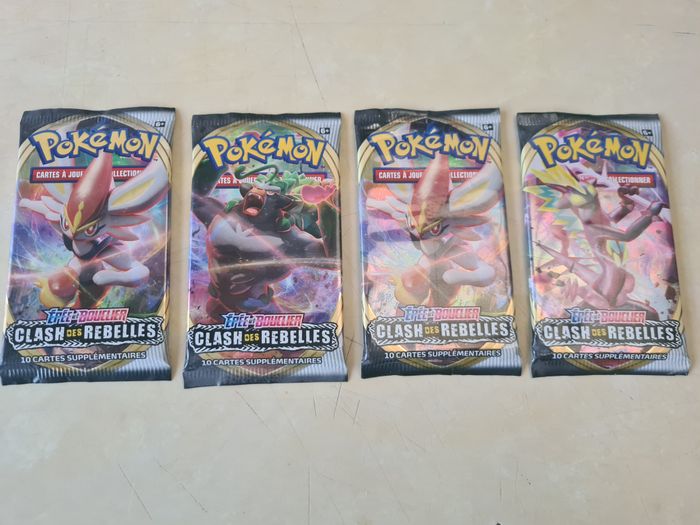 Booster Pokémon 4 Epée et Bouclier Clash des Rebelles
