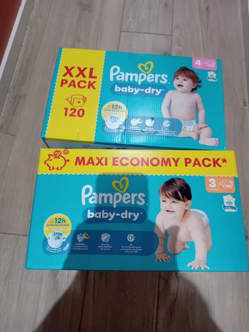 Couches pampers