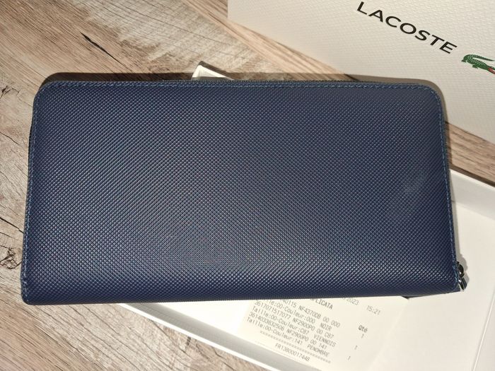 Portefeuille Lacoste avec sa boite - photo numéro 3