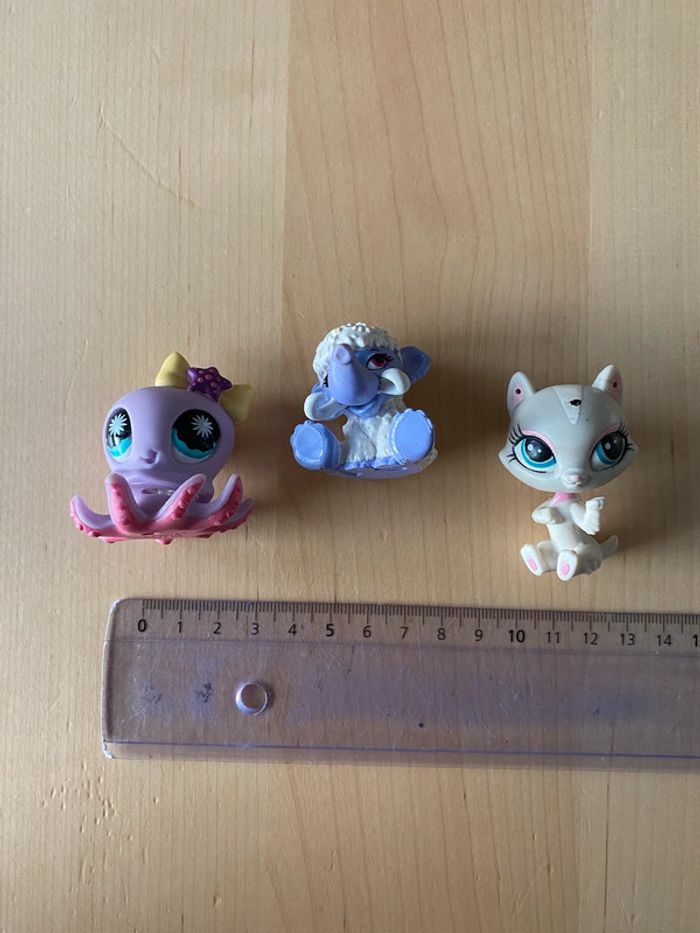 Petite figurine littlest pet shop pieuvre chat mammouth monster hight shiver abbey - photo numéro 2