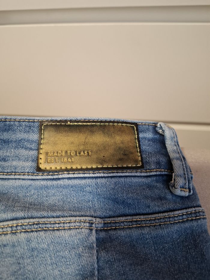 Joli jean femme C&A flex shaping (push-up) bleu clair très bon état - photo numéro 8