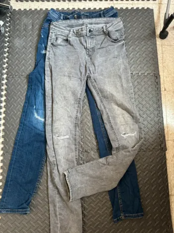 Jeans garçon 14-15 ans