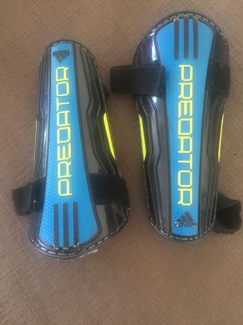 Protège-tibias Adidas