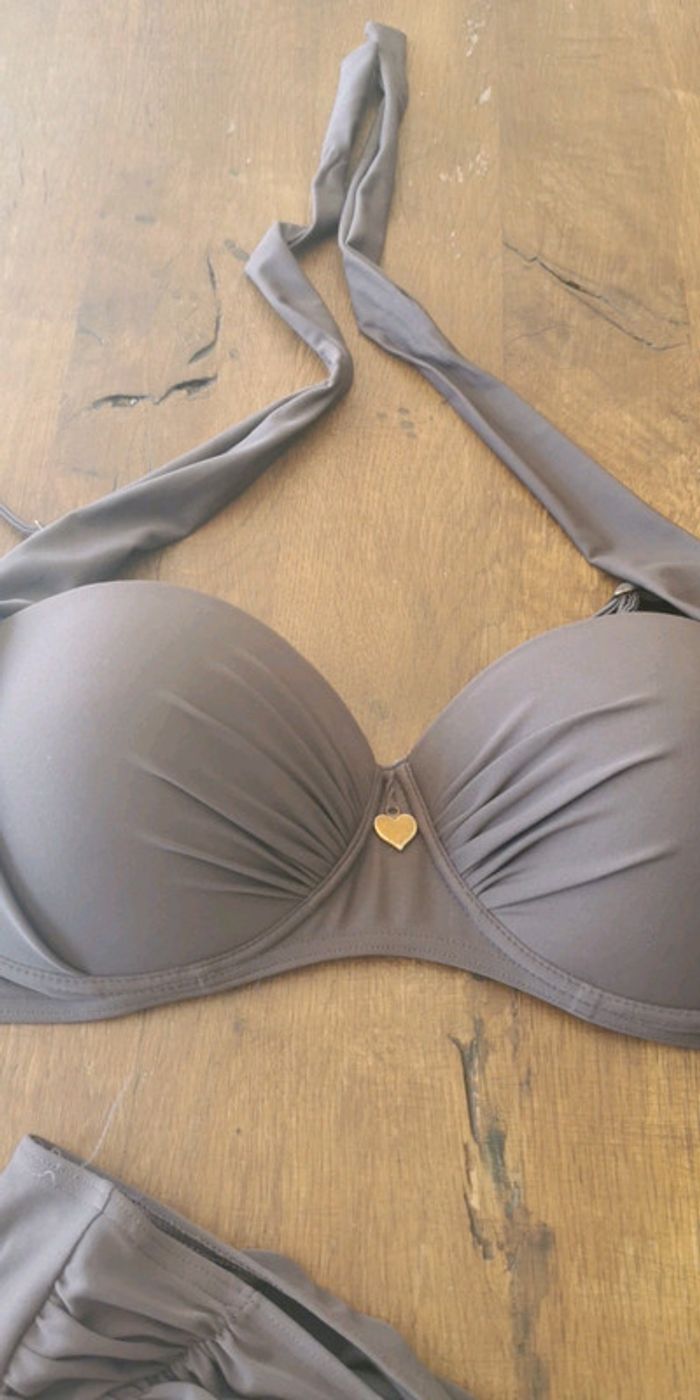 Maillot de bain 2 pièces - photo numéro 4