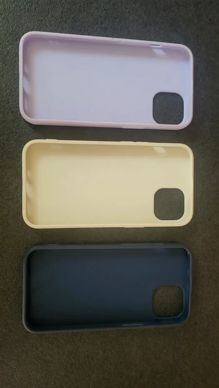 Lot de 3 coques i phone 13 - photo numéro 3