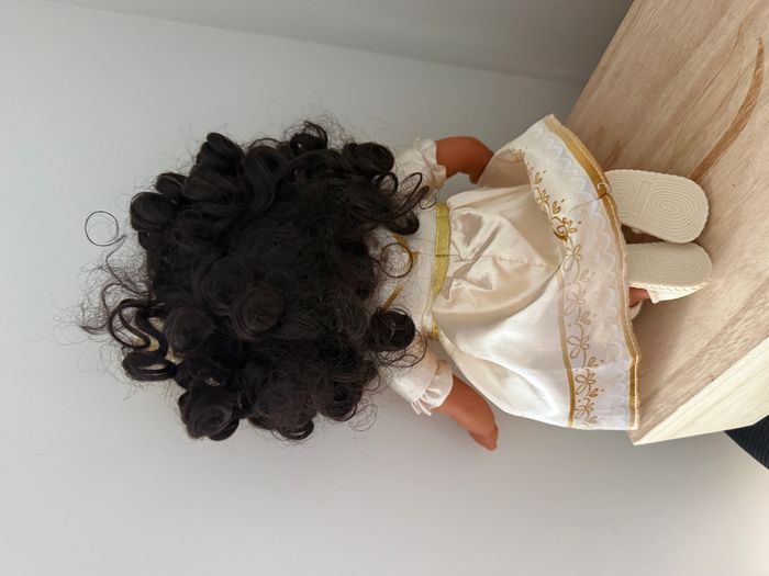 Poupée Disney Encanto Bébé Mirabel Madrigal Robe de cérémonie - photo numéro 3