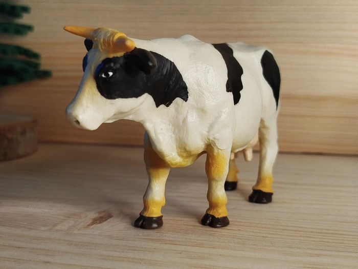 Papo vache noire et blanche Vintage Figurine animal de la ferme - photo numéro 2