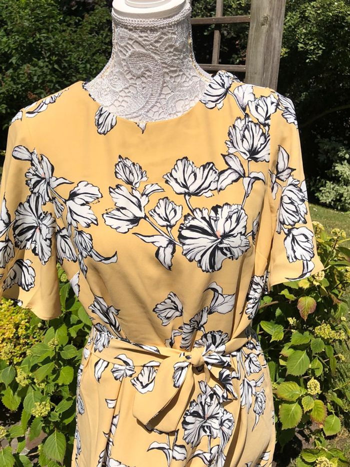 Robe H&M neuve taille 38 - photo numéro 5