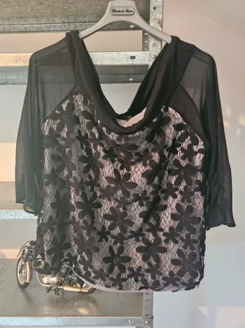 Tee shirt la mode est à vous