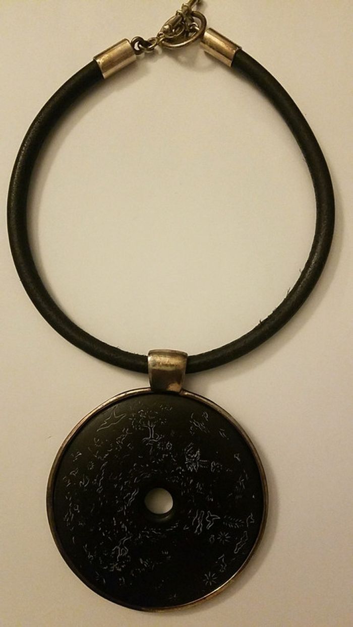 Collier Ubu