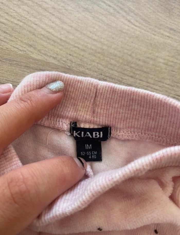 Ensemble 1 mois - photo numéro 3