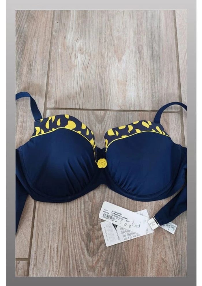 Haut de maillot de bain bleu marine et jaune - Taille 95E Lise Charmel