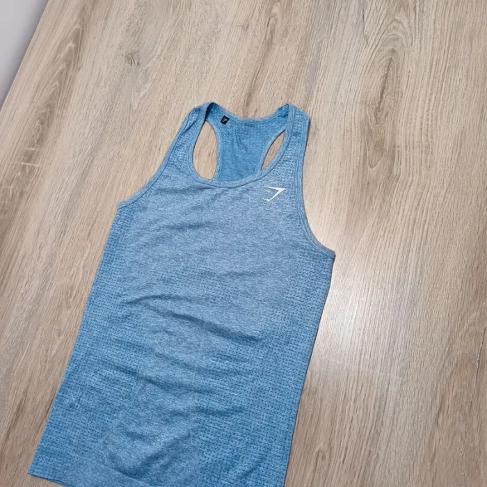Teeshirt gymshark femme s hauts  bleu ciel - photo numéro 2