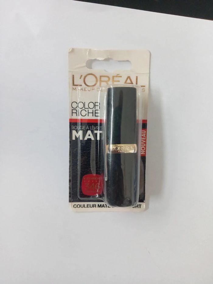 Rouge à lèvres 346