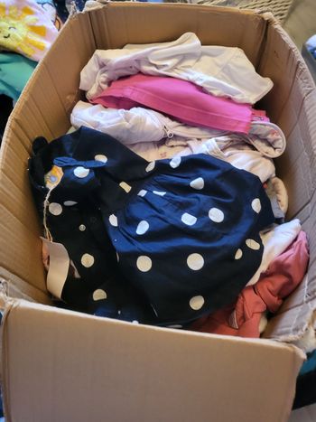 Gros lot revendeur bebe fille toute 