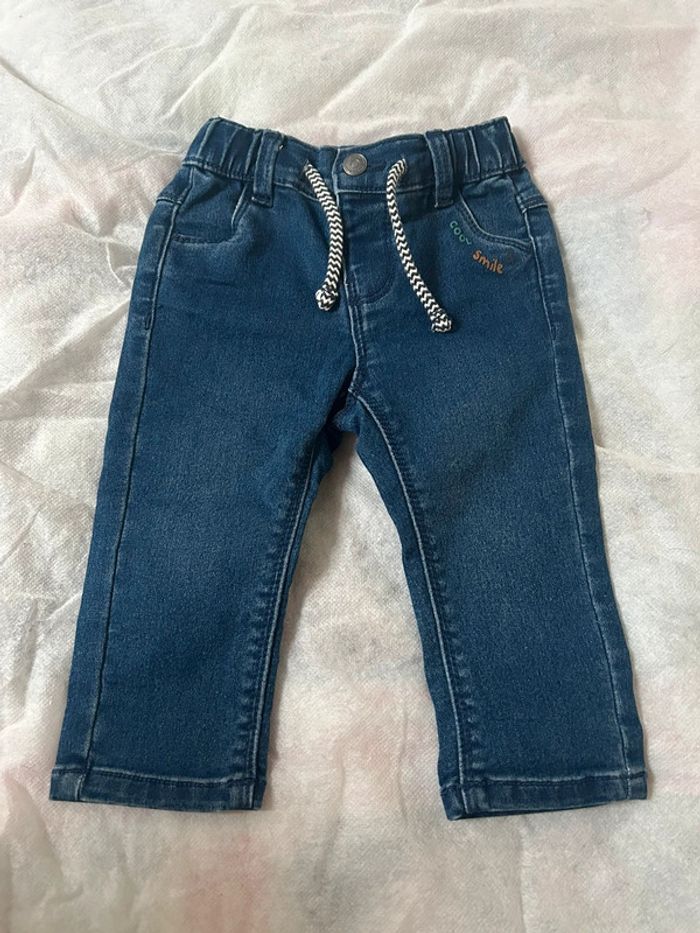 Jeans 6 mois tape à l’œil
