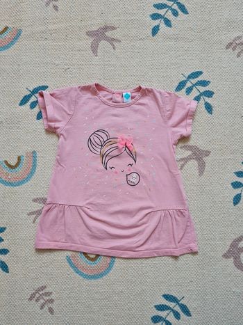 T shirt visage 18 mois rose miam