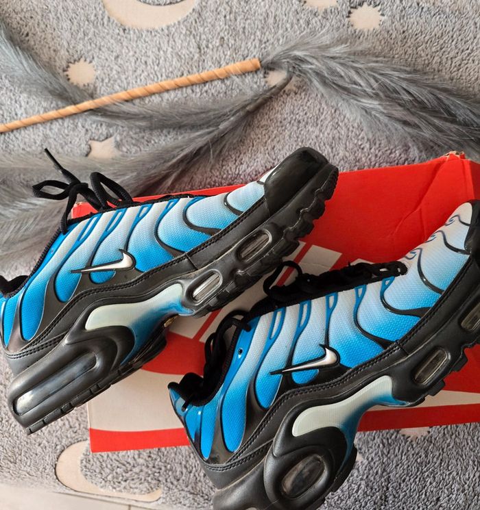 Nike air max blue gradiant taille 42