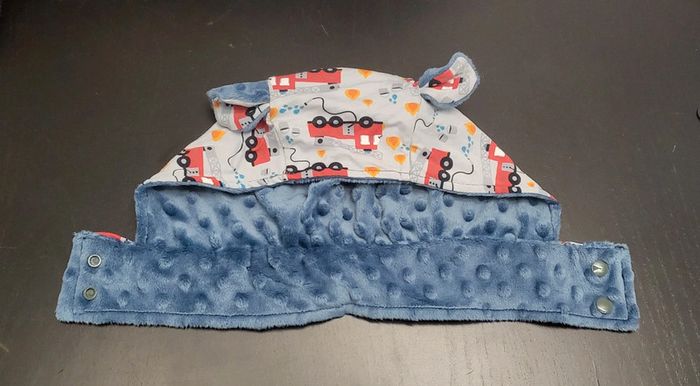 Bonnet - photo numéro 3