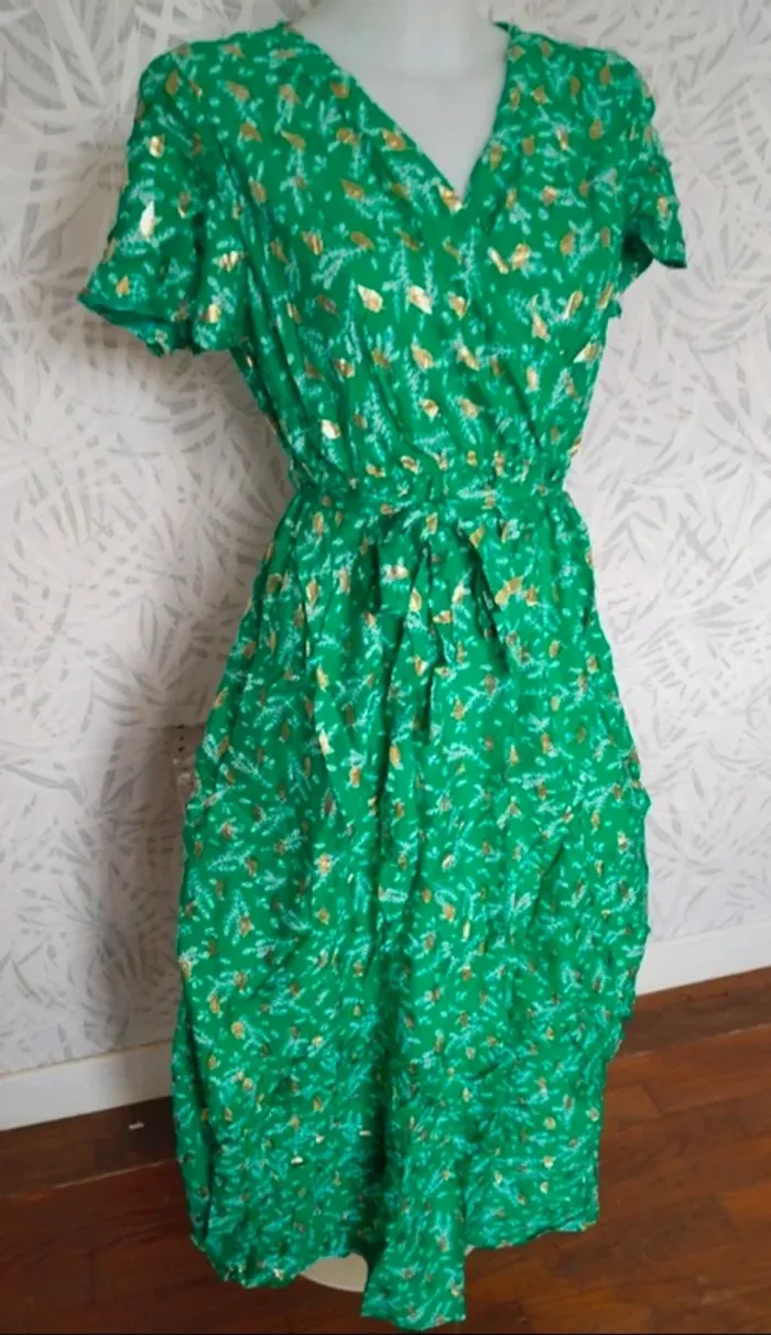 Magnifique robe longue femme été avec dorures taille 36 38 S M - photo numéro 4