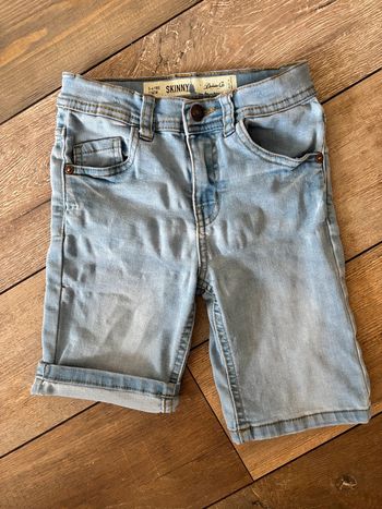 Short en jean skinny