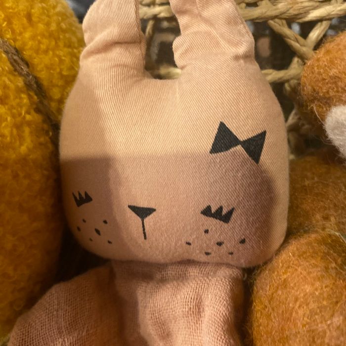 Doudou plat lapin gaze de coton rose - photo numéro 2