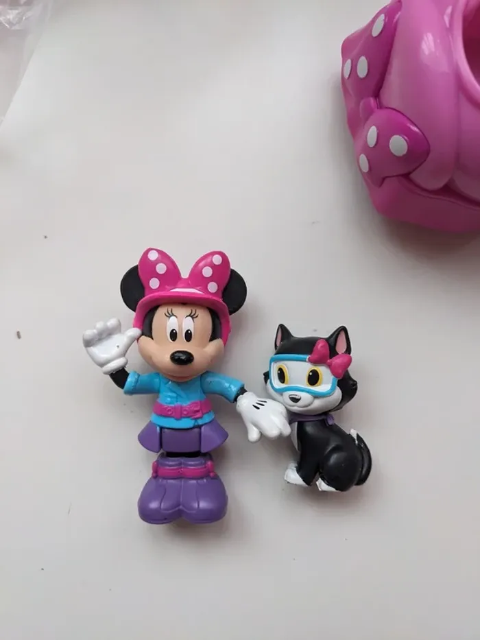 Moto et figurine Minnie - photo numéro 4