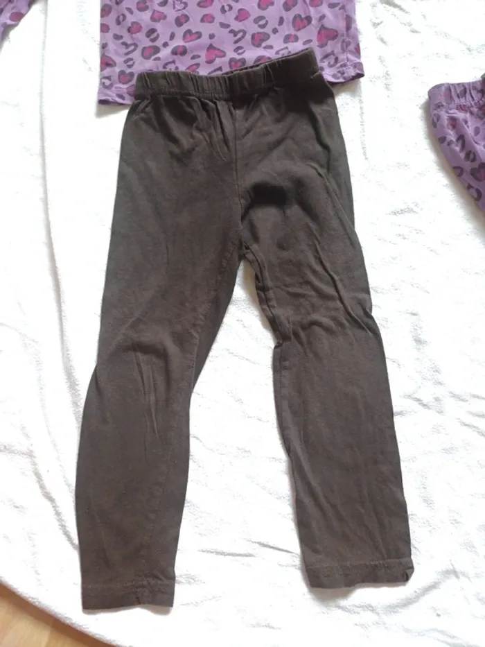 Lot de pyjamas taille 4 ans - photo numéro 7