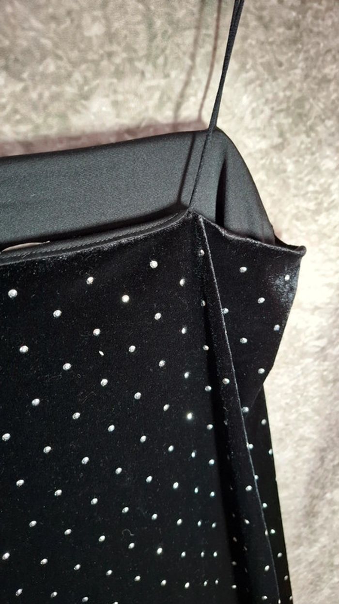 Robe noire velours strass - photo numéro 10