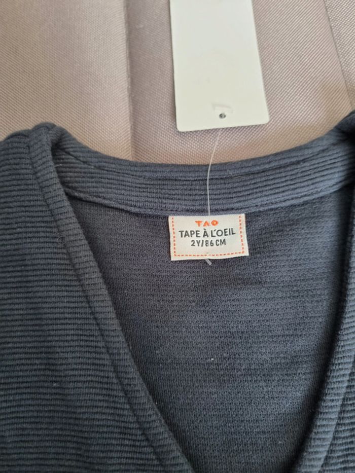 Gilet sans manches TAO 2 ans - photo numéro 2