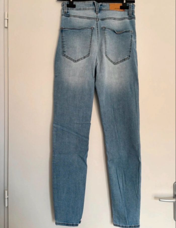 Pantalon stradivarius - photo numéro 3