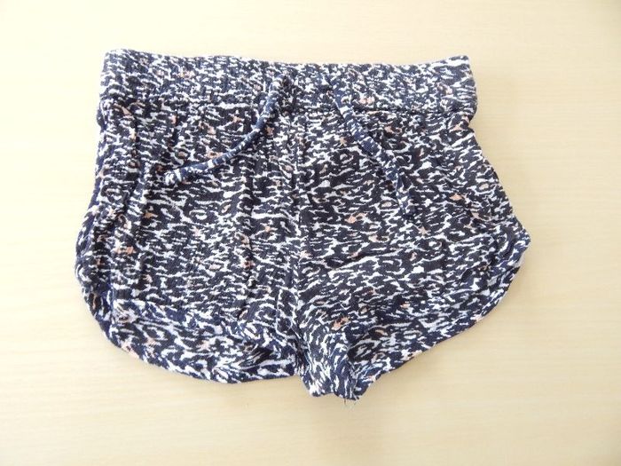 Short fille 4 ans