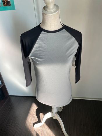 T-shirt noir et gris TXXS Lularoe Neuf avec étiquette