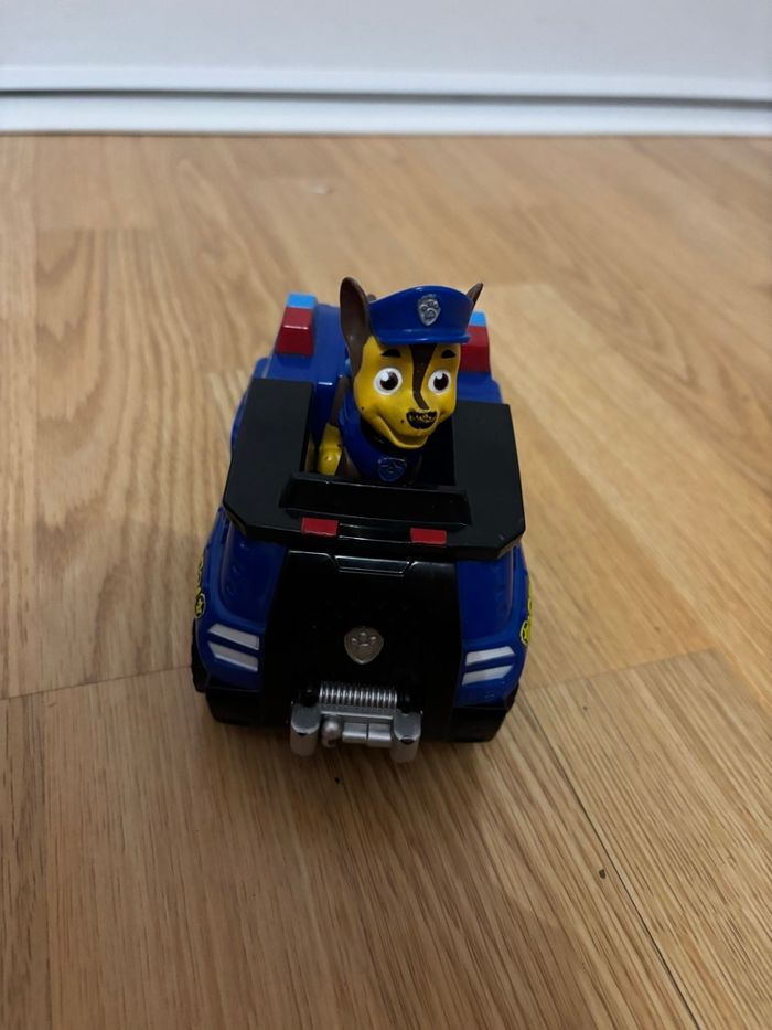 Pat patrouille Chase et son véhicule