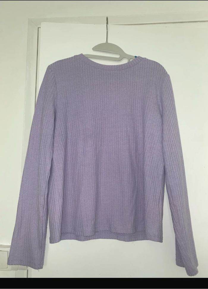 Pull Lila
