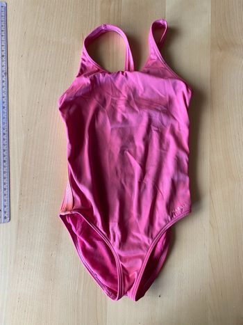 Maillot de bain rose 1 pièce fille décathlon 7 8 ans