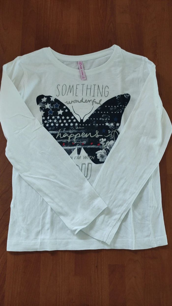 Tee shirt blanc motif papillon Gémo 8 ans - photo numéro 2