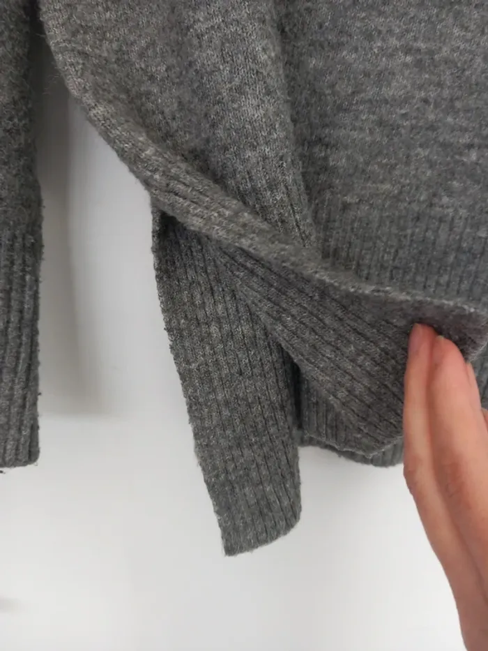 Joli pull gris hiver H&M - photo numéro 4