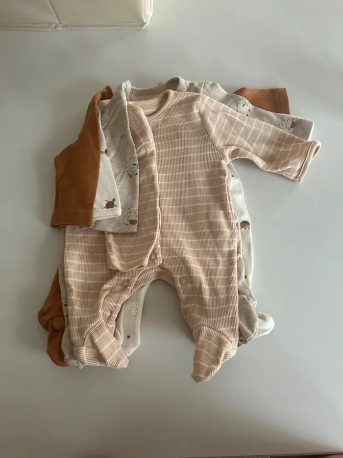 Lot pyjamas coton naissance mixte neuf