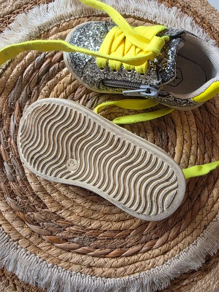 Basket pailleté - photo numéro 3