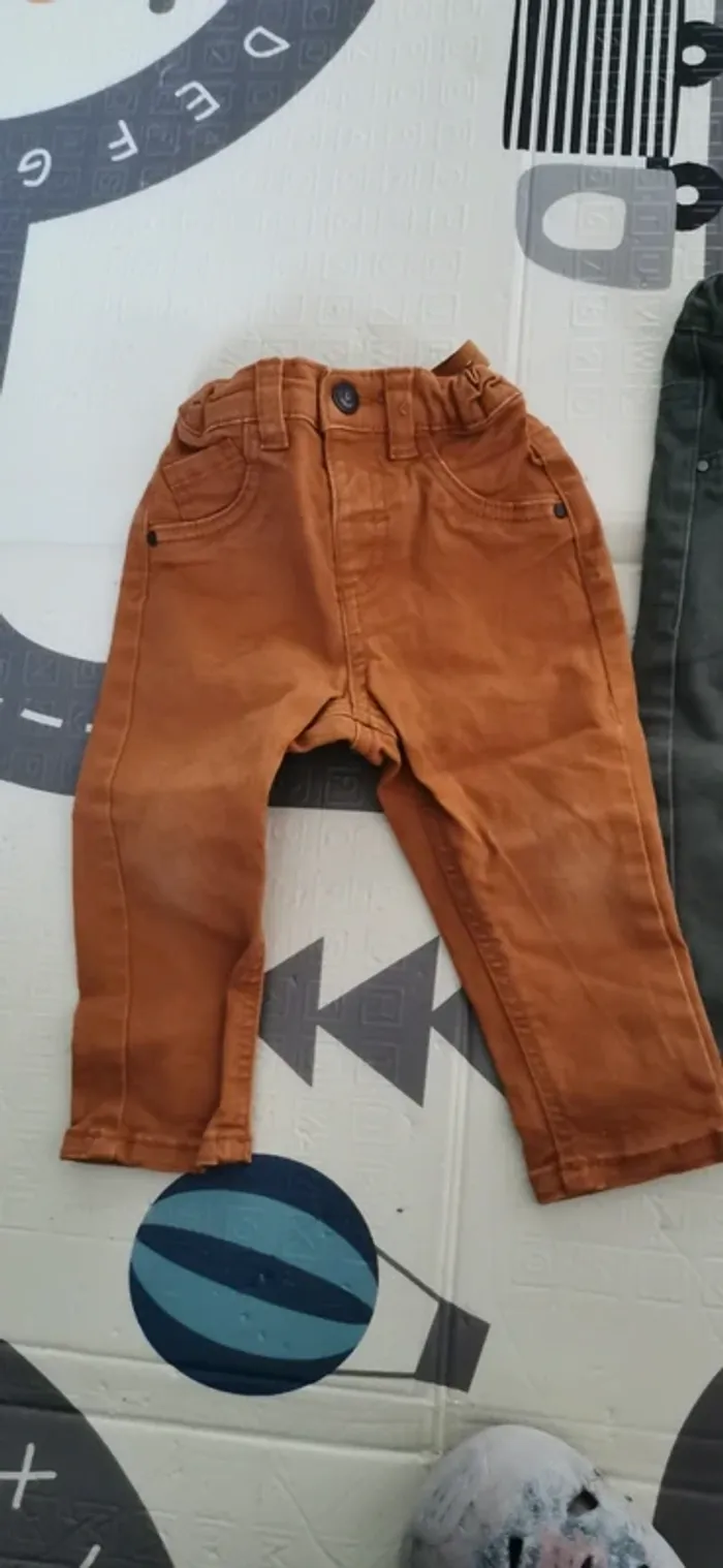 Pantalons 12 mois - photo numéro 3