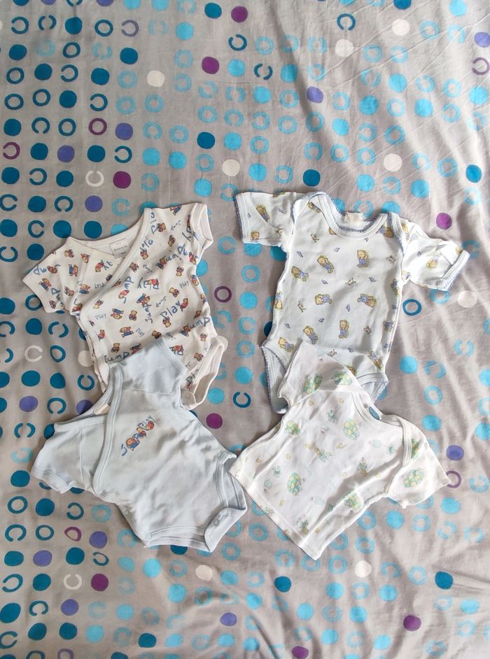 Lot bodies manches courtes/tee-shirt manches courtes