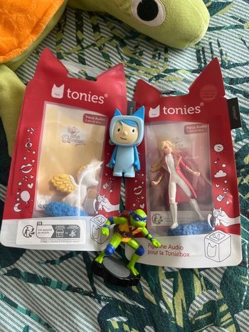 Lot 4 tonies français 