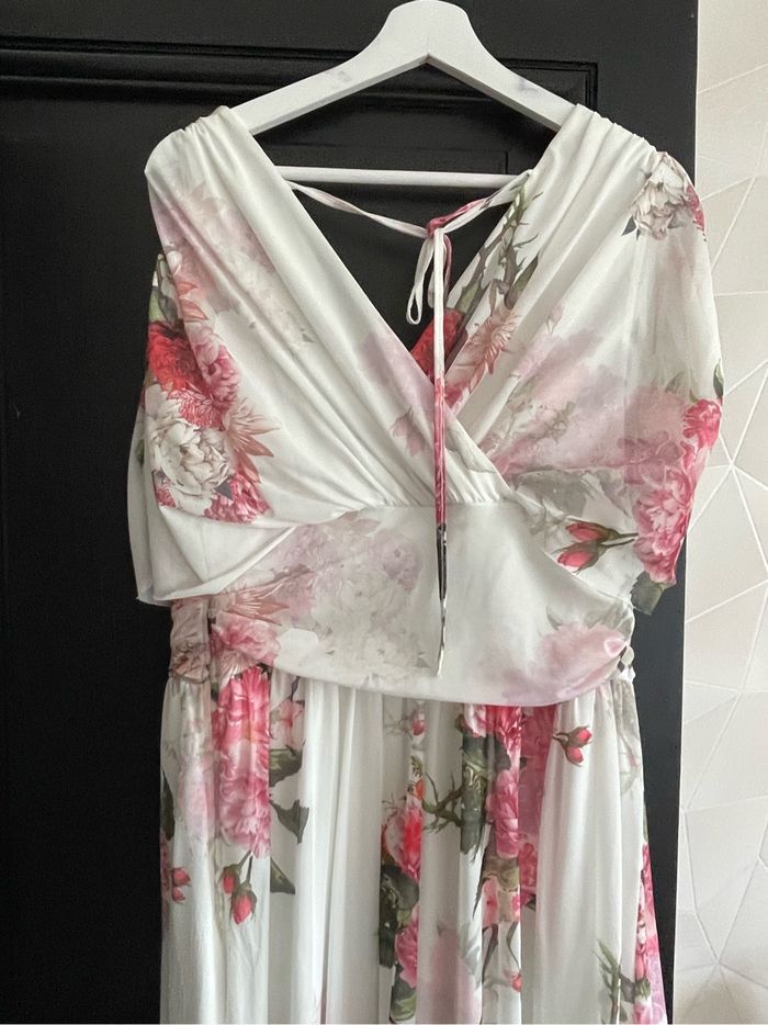 Robe de cérémonie - photo numéro 2